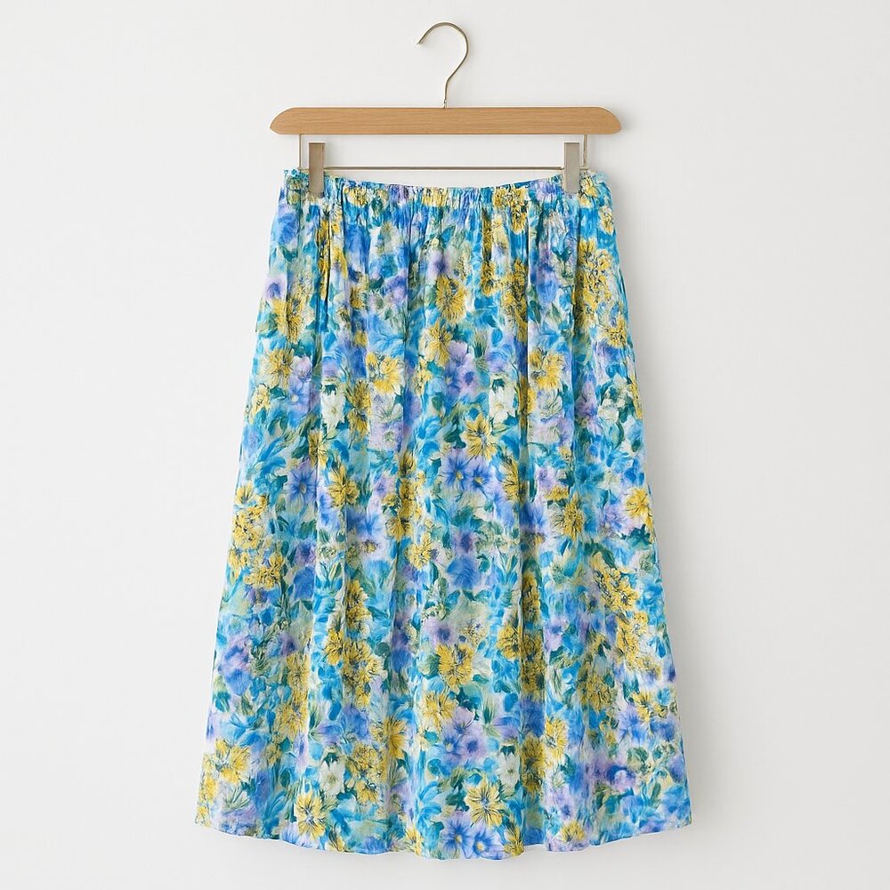VINTAGE | Floral Pleated Midi Skirt - Waist 17-23 inches